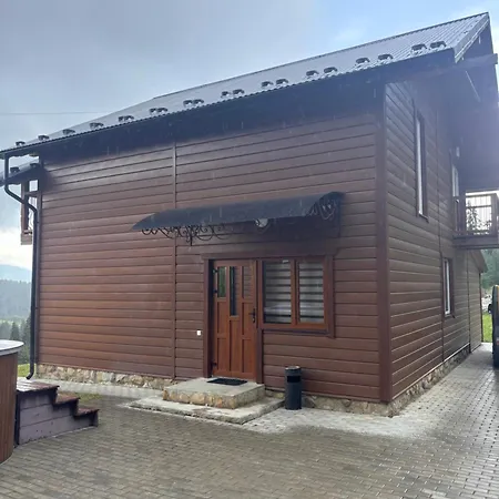в обіймах карпат-шале 2 *