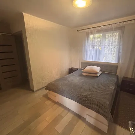 Chalet в обіймах карпат-шале 2 Yablunytsya